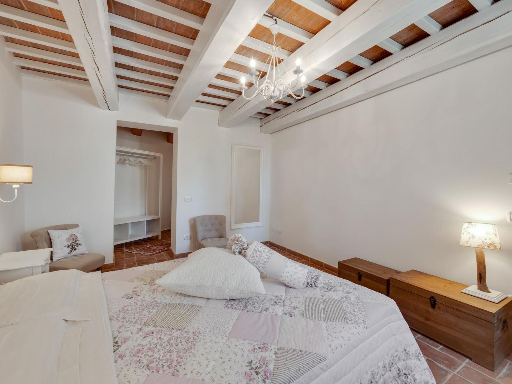 Stunning Apartment In Mombaroccio Near Metauro River Exteriér fotografie
