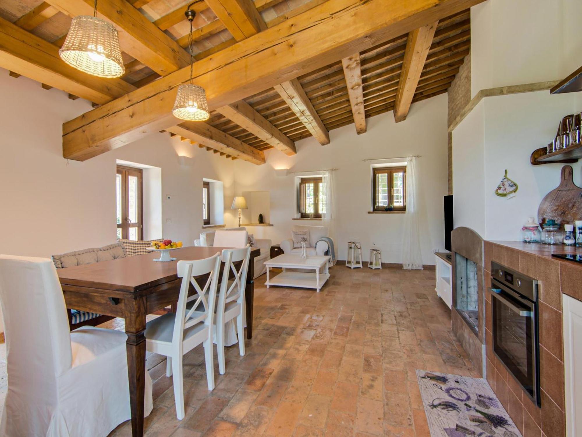 Stunning Apartment In Mombaroccio Near Metauro River Exteriér fotografie